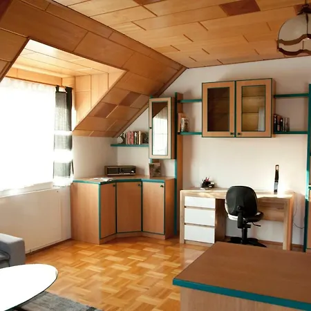 Peklar Apartment *